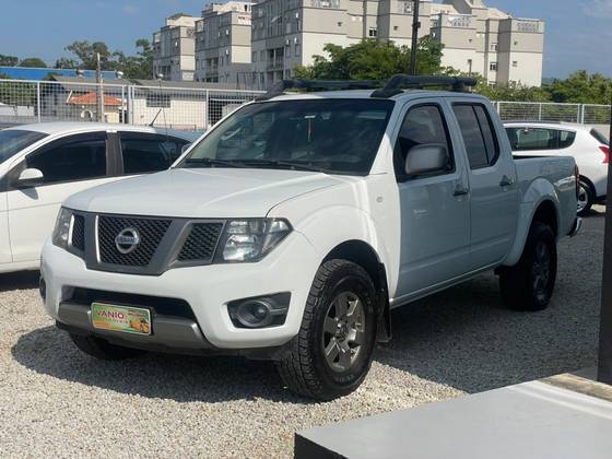 NISSAN FRONTIER 2.5 SV ATTACK 4X4 CD TURBO ELETRONIC DIESEL 4P MANUAL